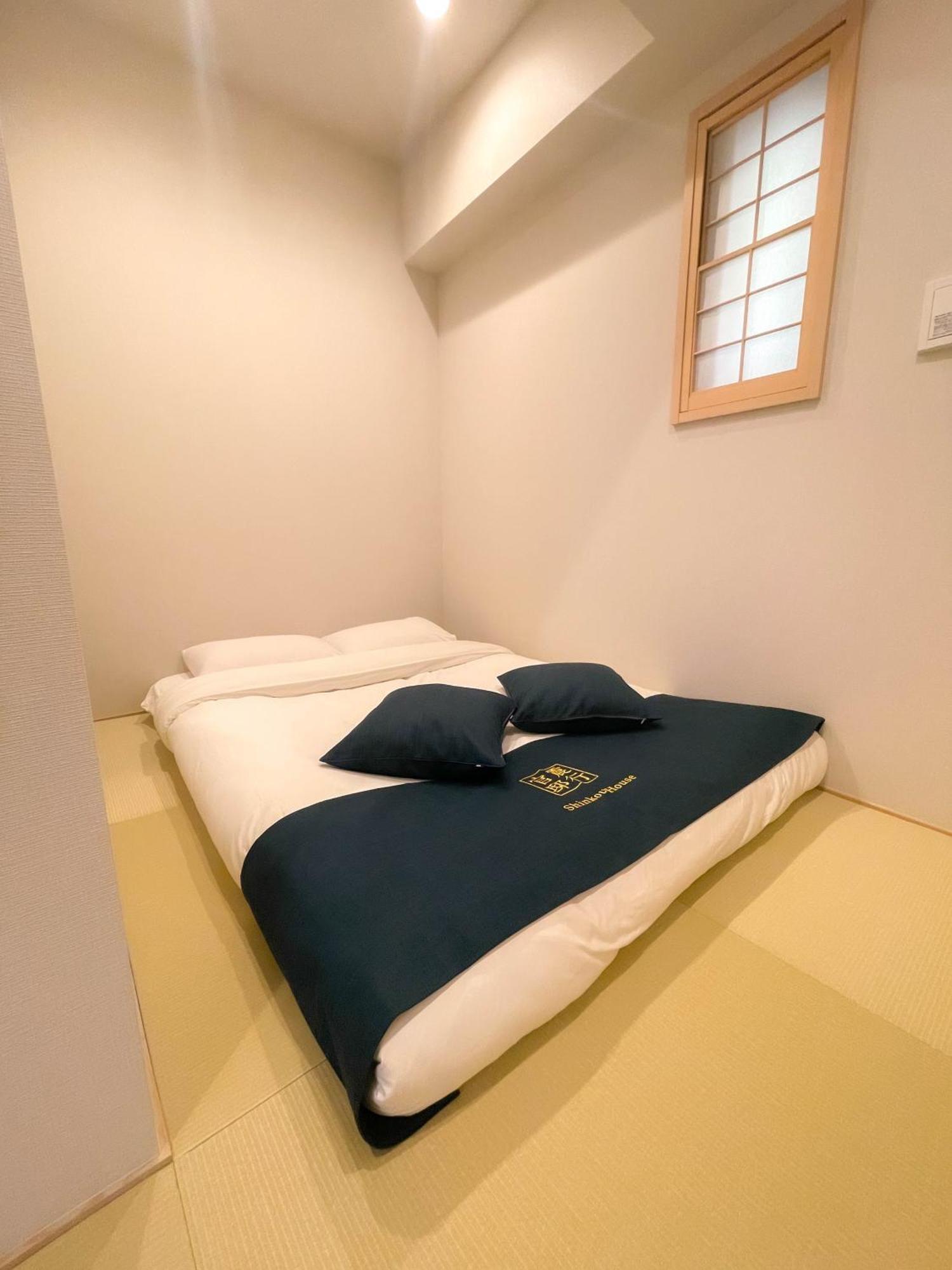 Shinkou House Ue Apartment Osaka Exterior photo